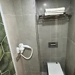 Hotel Marista *
