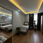 Marista Hotel *